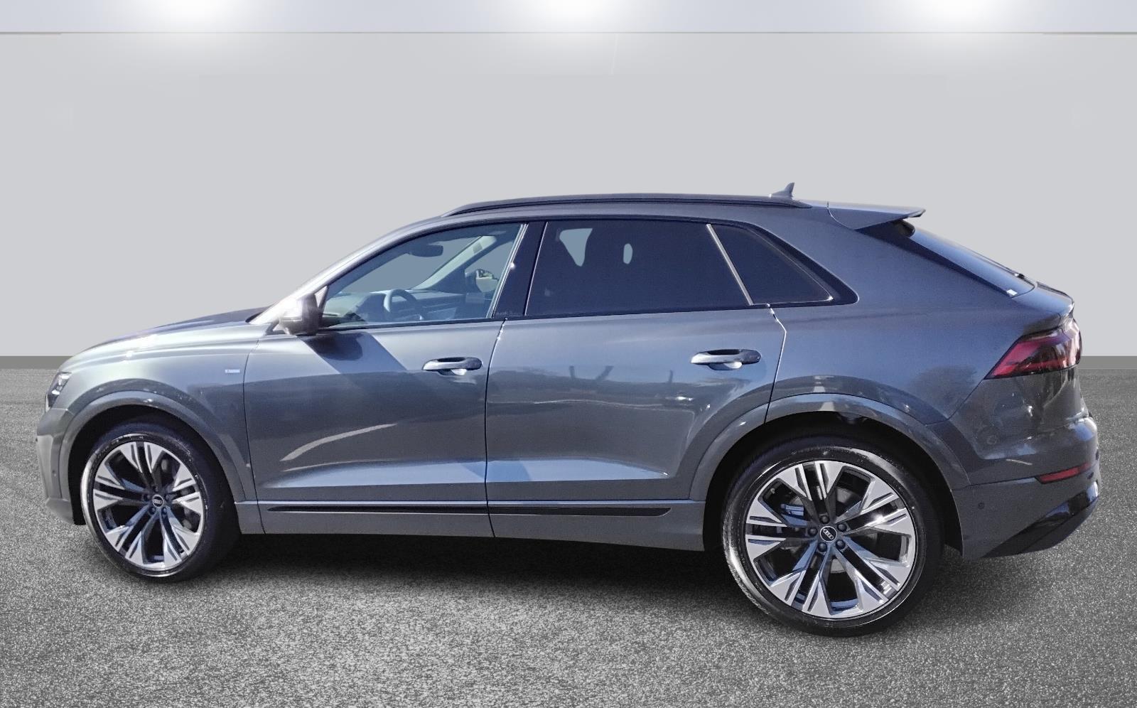 2026 Audi Q8 Premium Plus