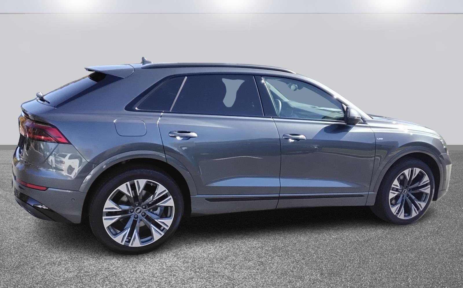 2026 Audi Q8 Premium Plus