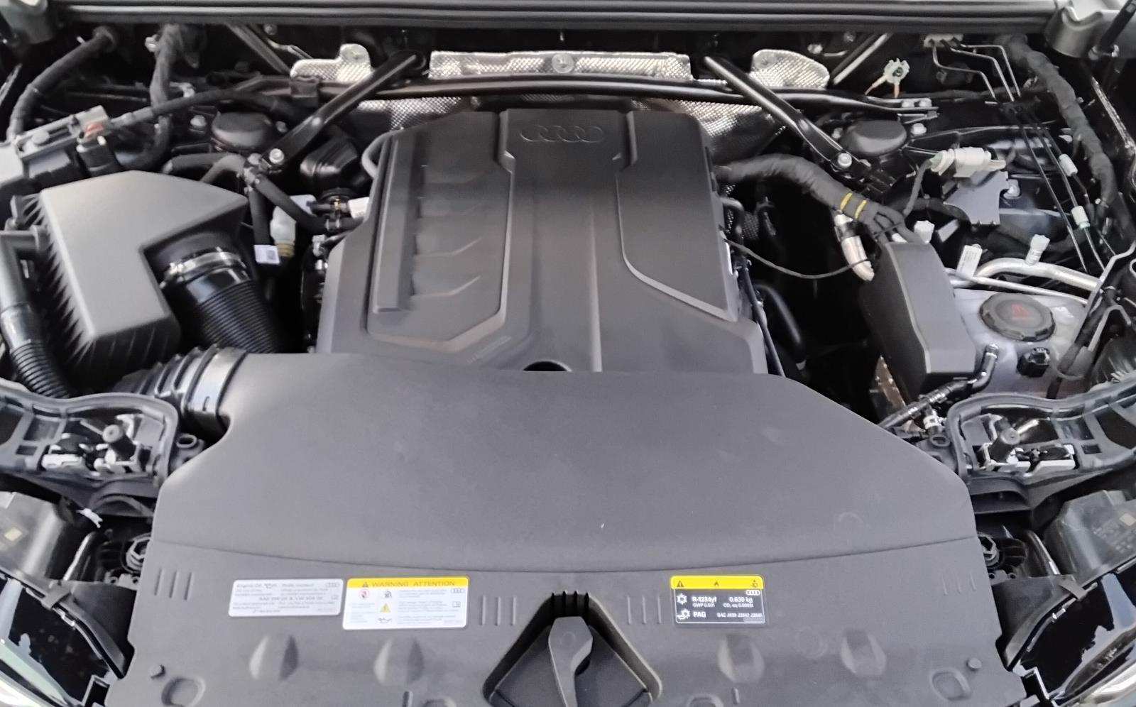 2025 Audi Q5 Premium Plus