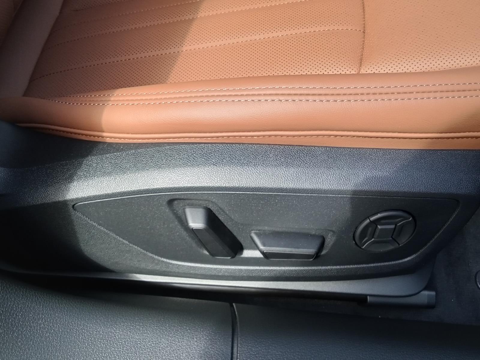 2025 Audi A6 Sedan Premium Plus