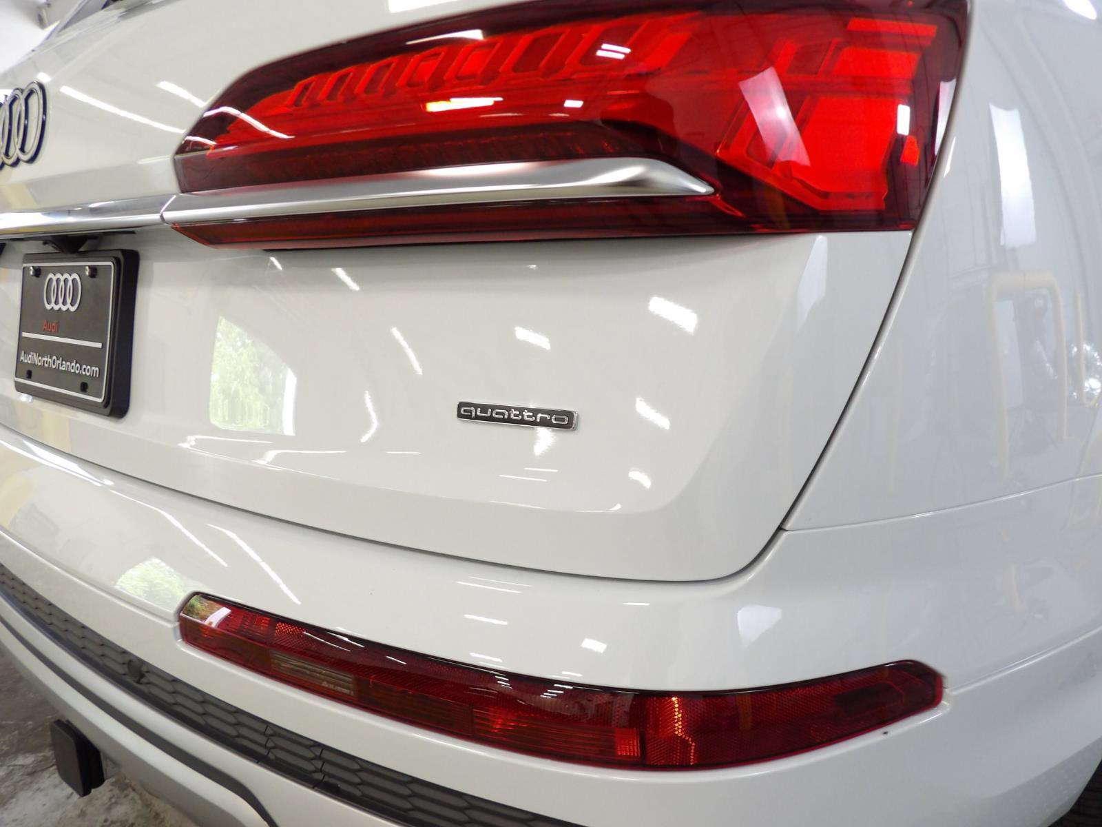 2025 Audi Q7 Premium Plus