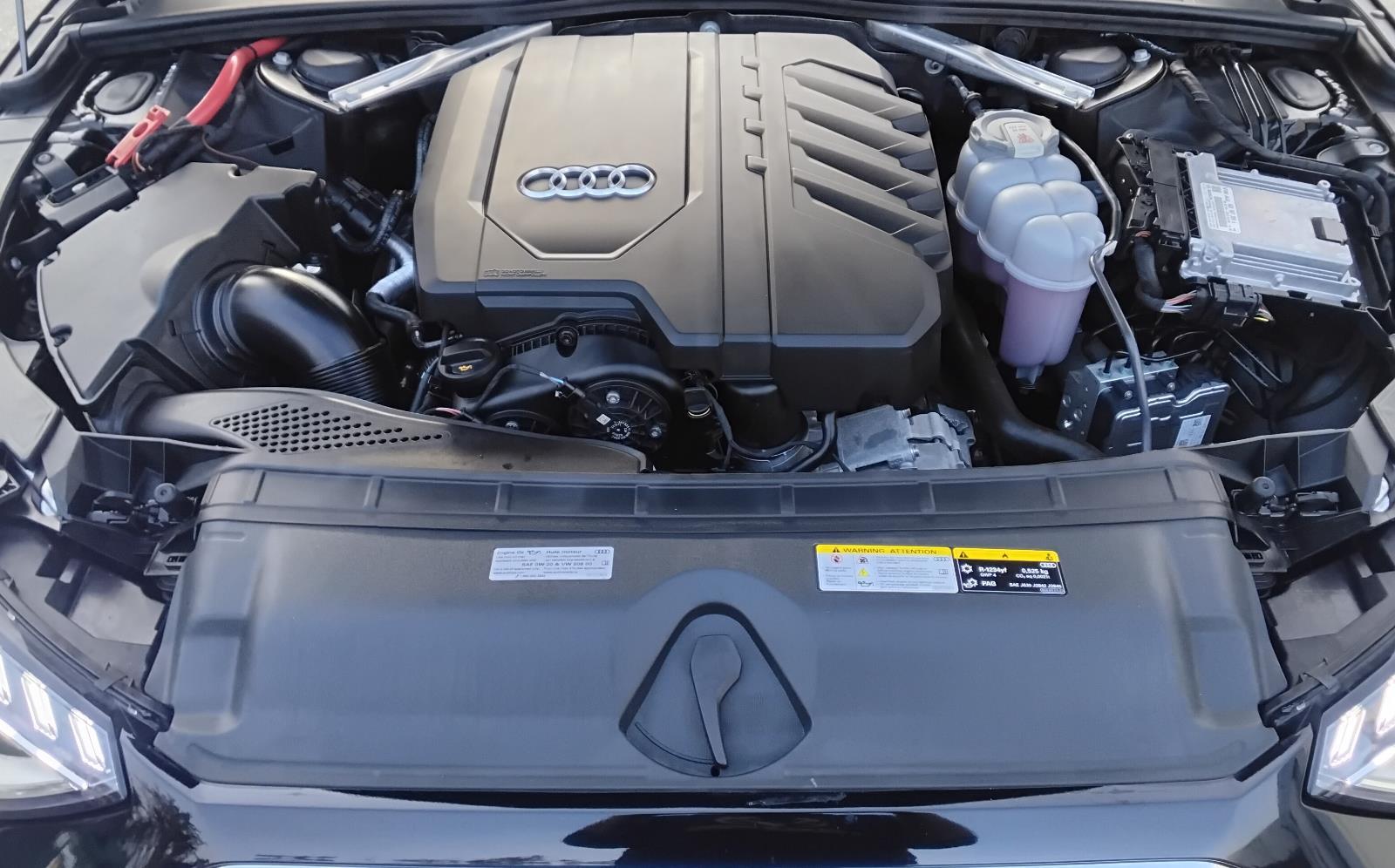 2023 Audi A4 Sedan Premium