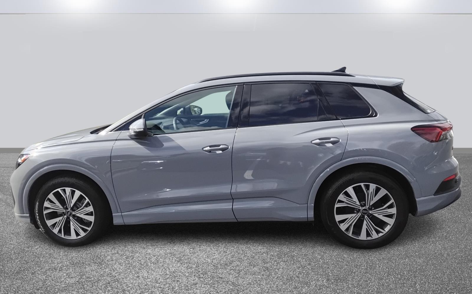 2025 Audi Q4 e-tron Premium