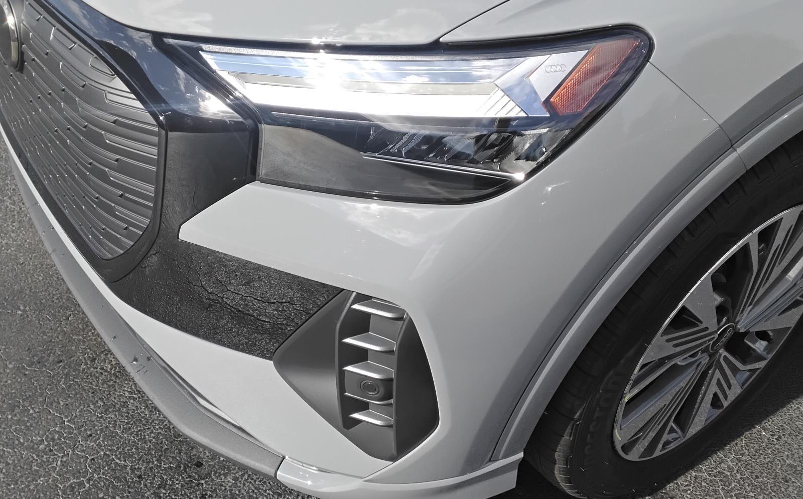 2025 Audi Q4 e-tron Premium