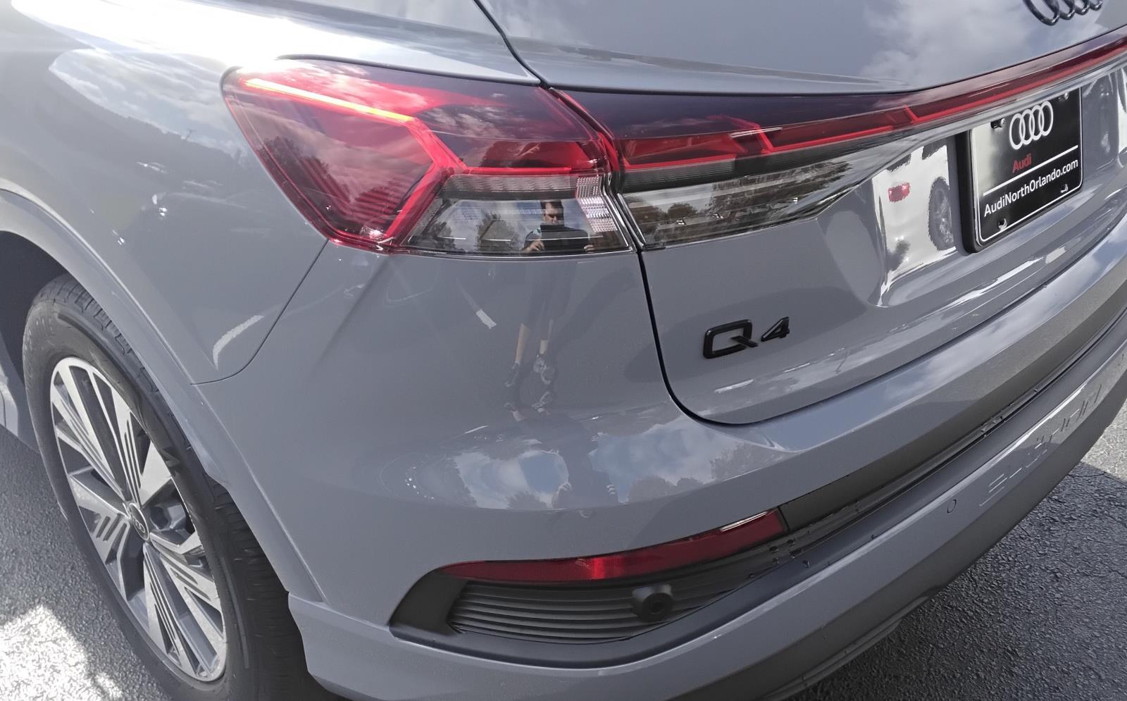 2025 Audi Q4 e-tron Premium