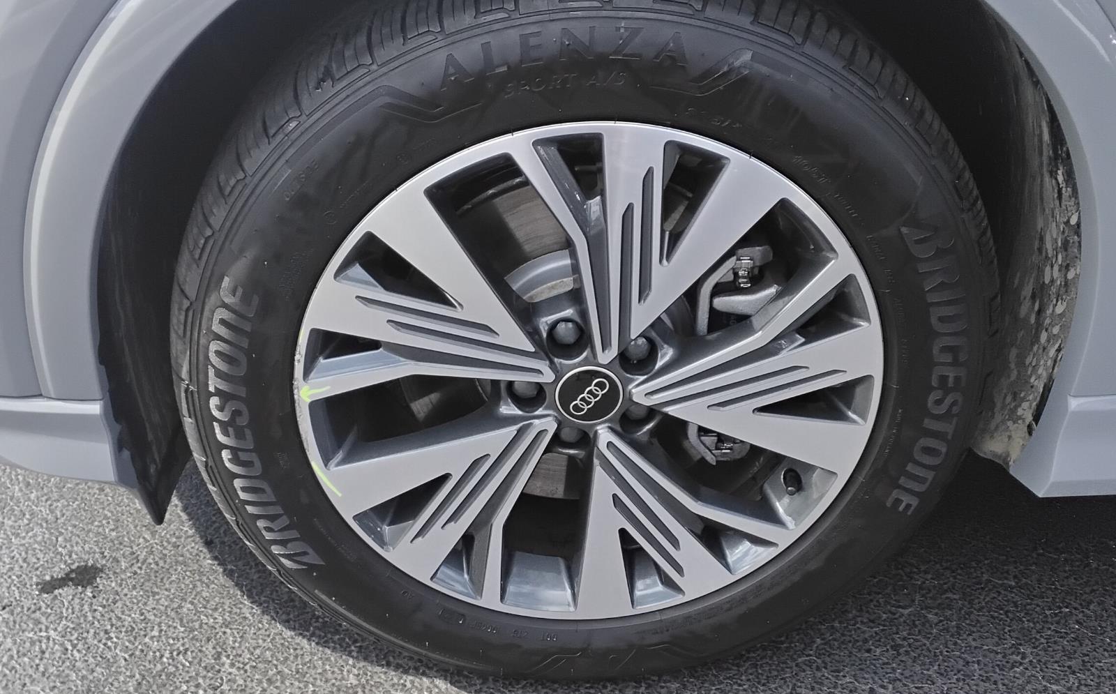 2025 Audi Q4 e-tron Premium