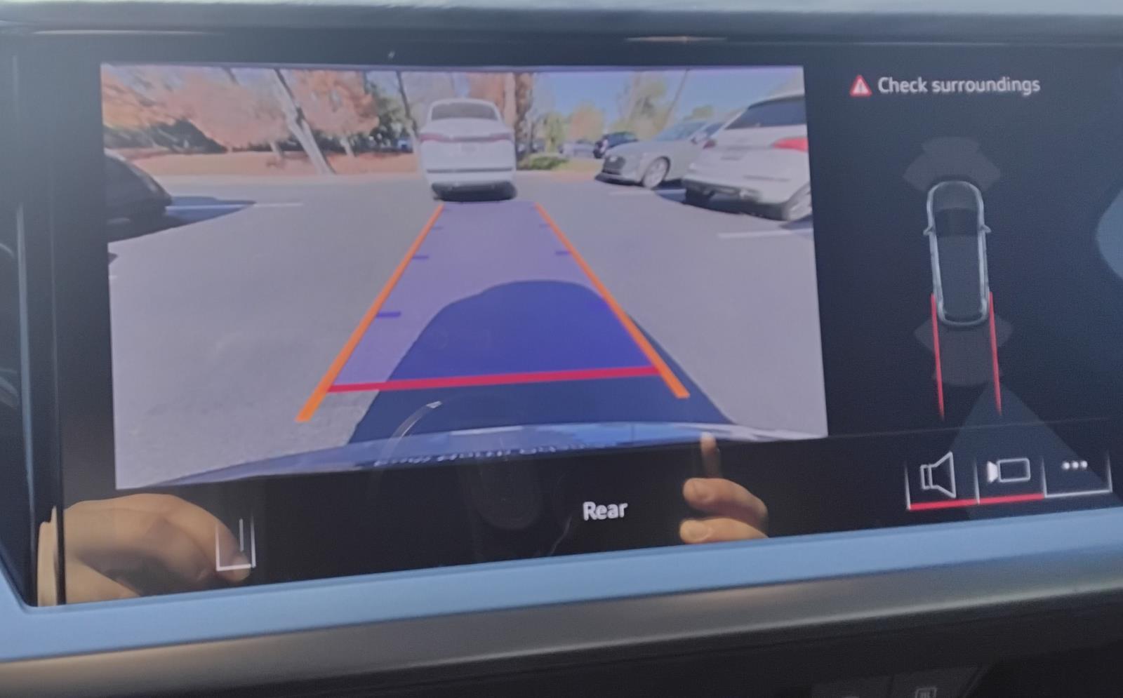 2025 Audi Q4 e-tron Premium