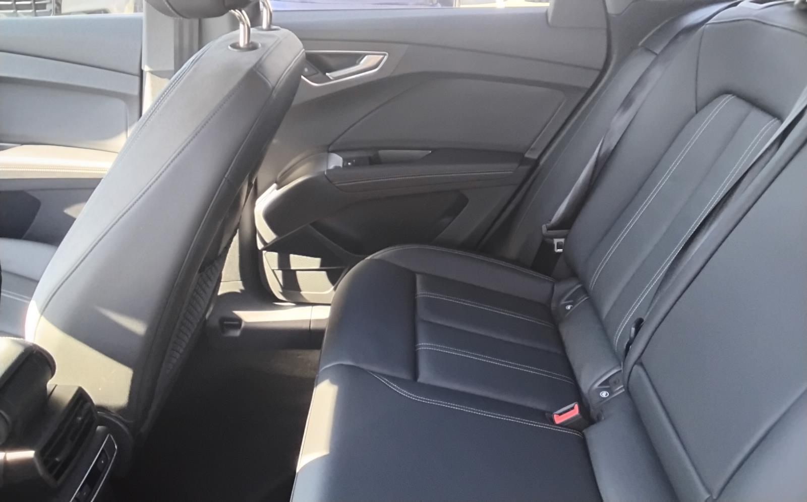 2025 Audi Q4 e-tron Premium