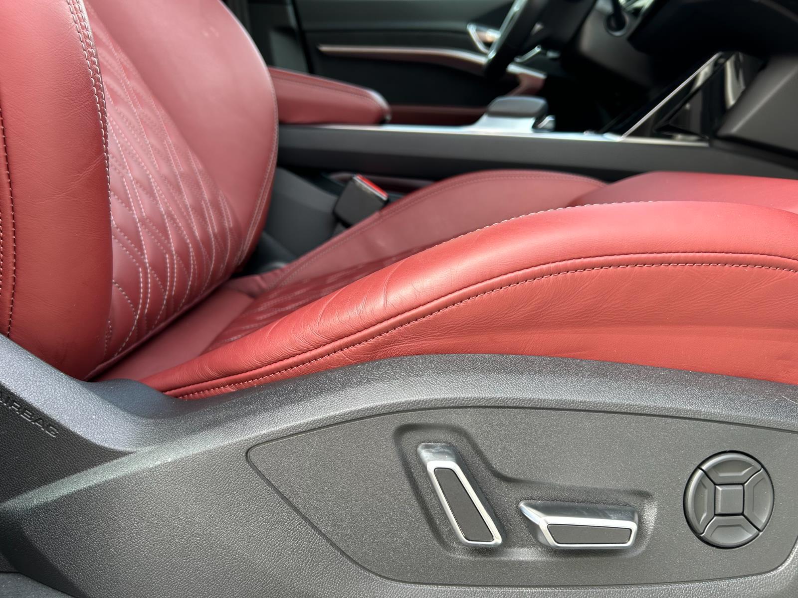 2023 Audi e-tron S Prestige