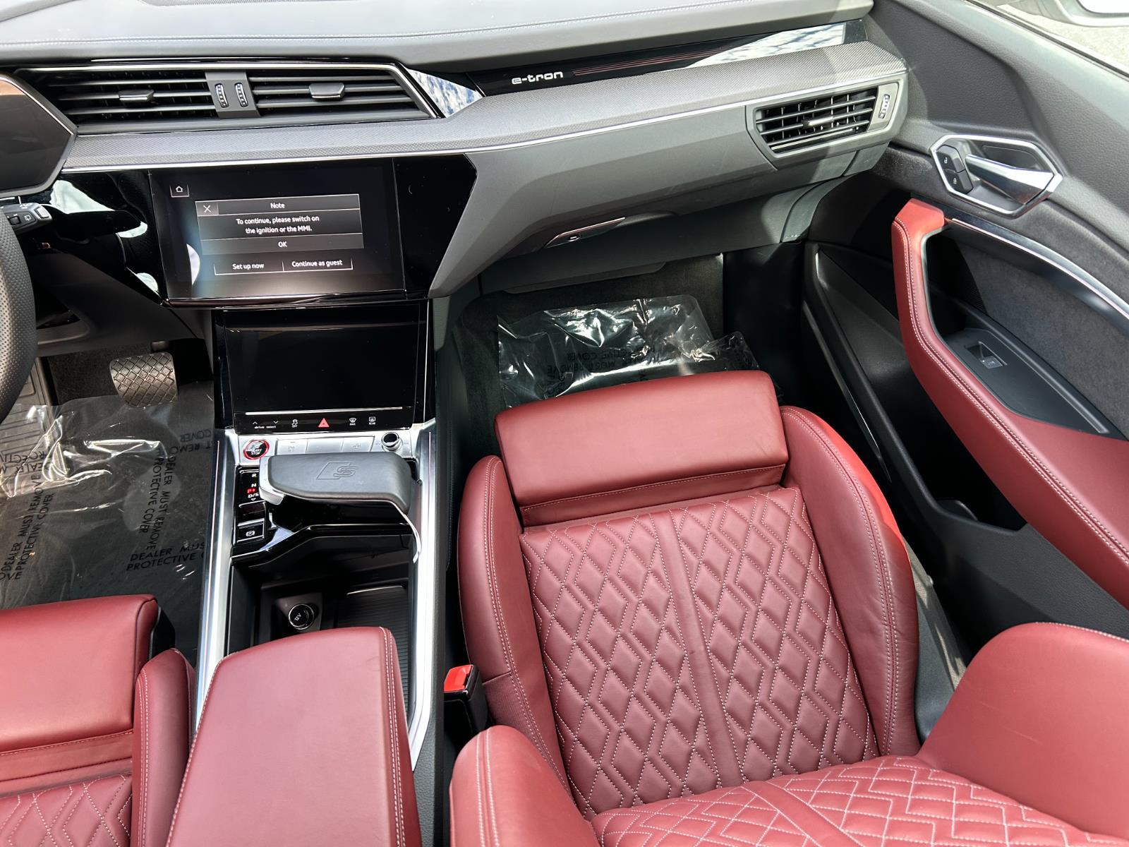 2023 Audi e-tron S Prestige