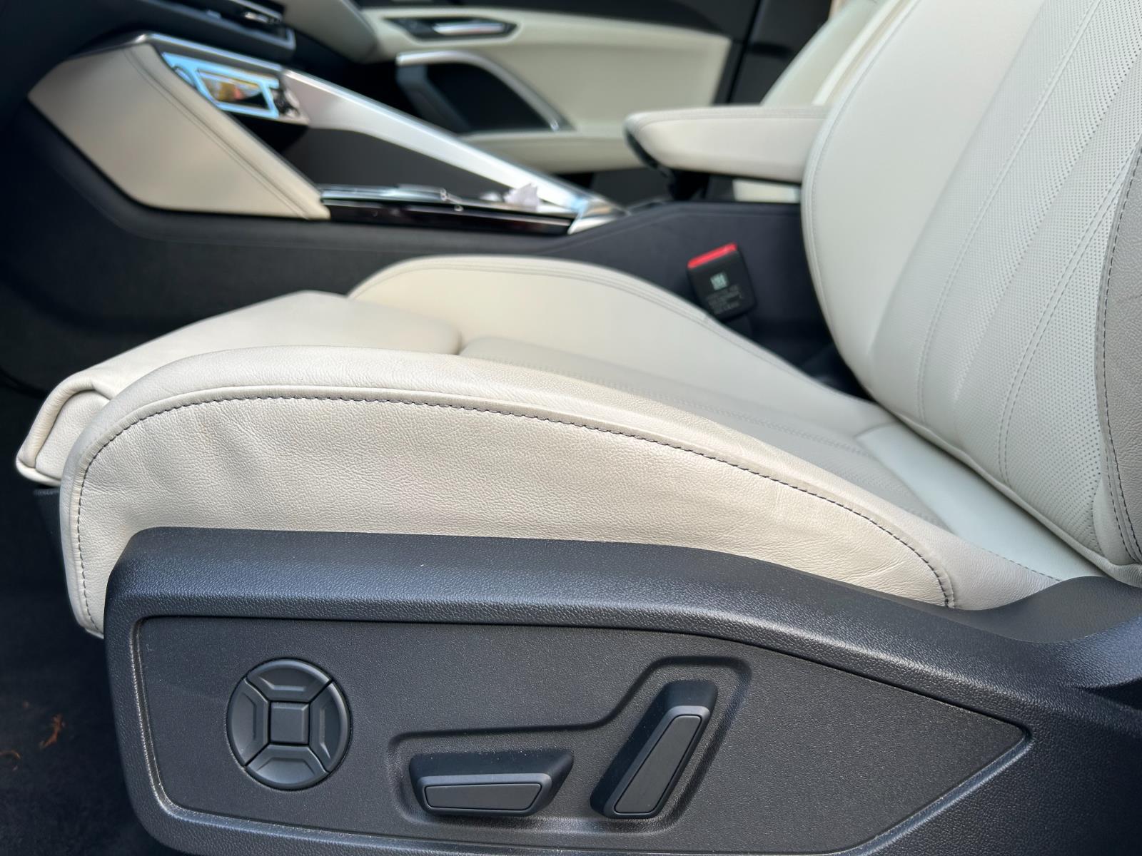 2025 Audi Q5 Prestige