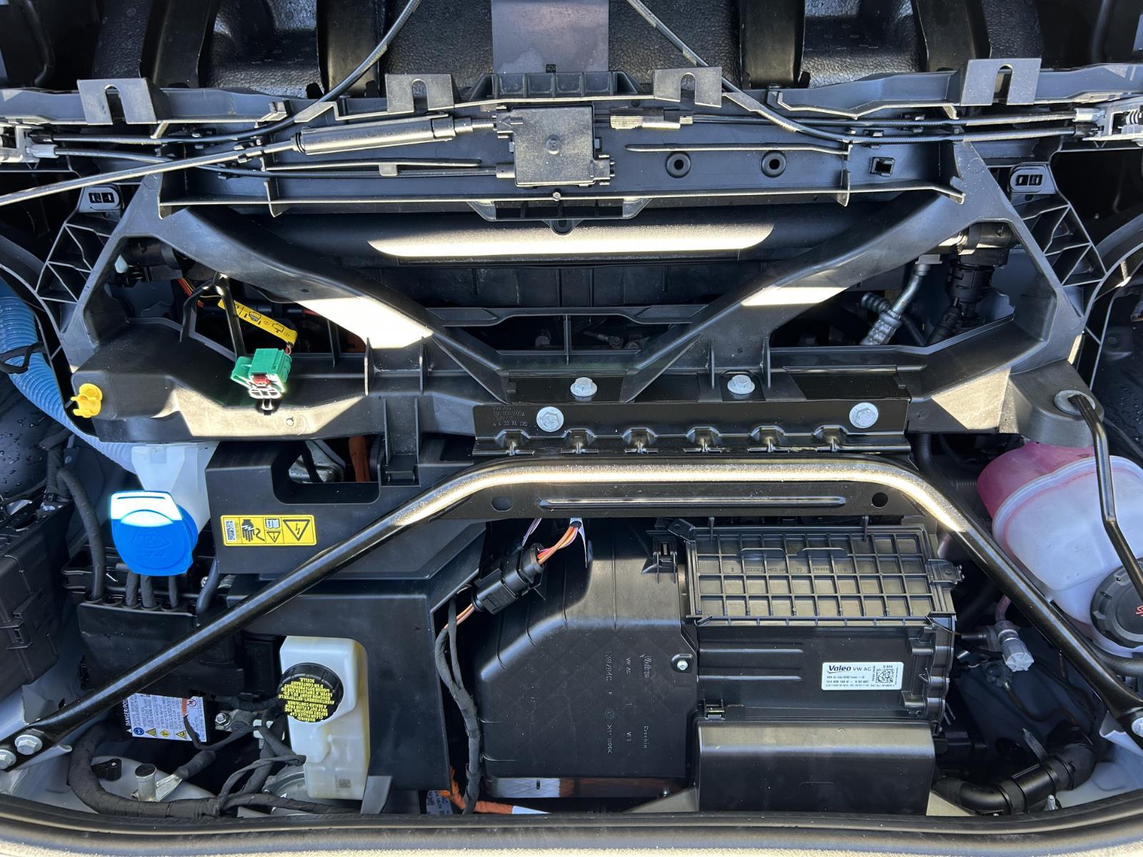 2025 Audi Q4 e-tron Premium Plus