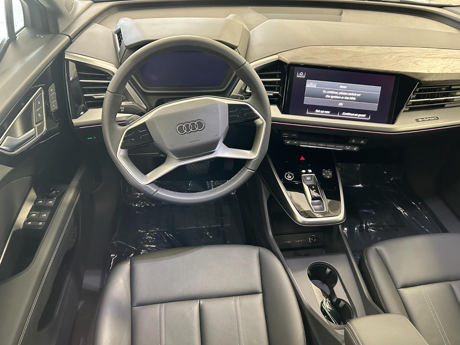 2025 Audi Q4 e-tron Premium Plus