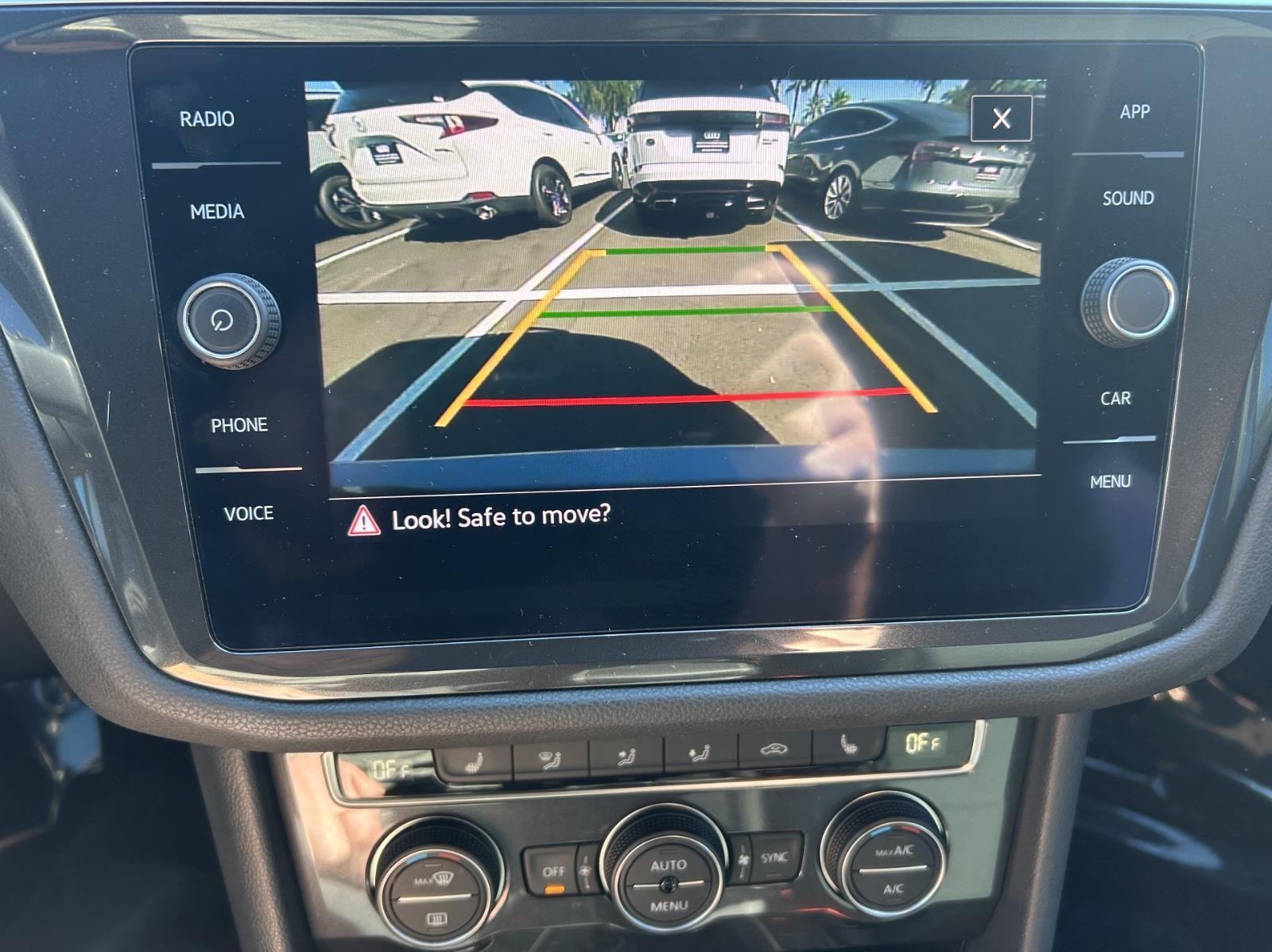 2021 Volkswagen Tiguan SE R-Line Black