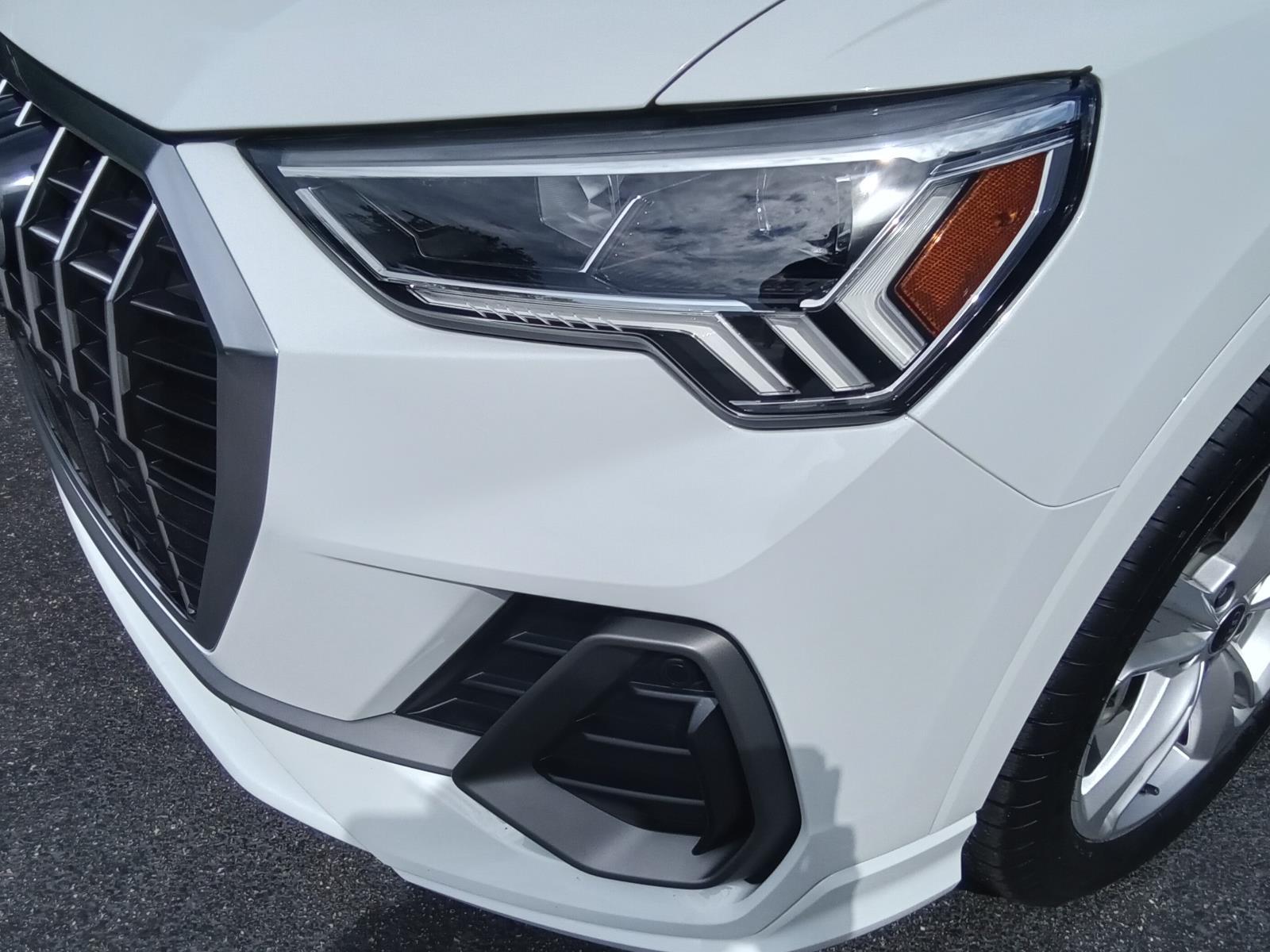 2023 Audi Q3 S line Premium Plus