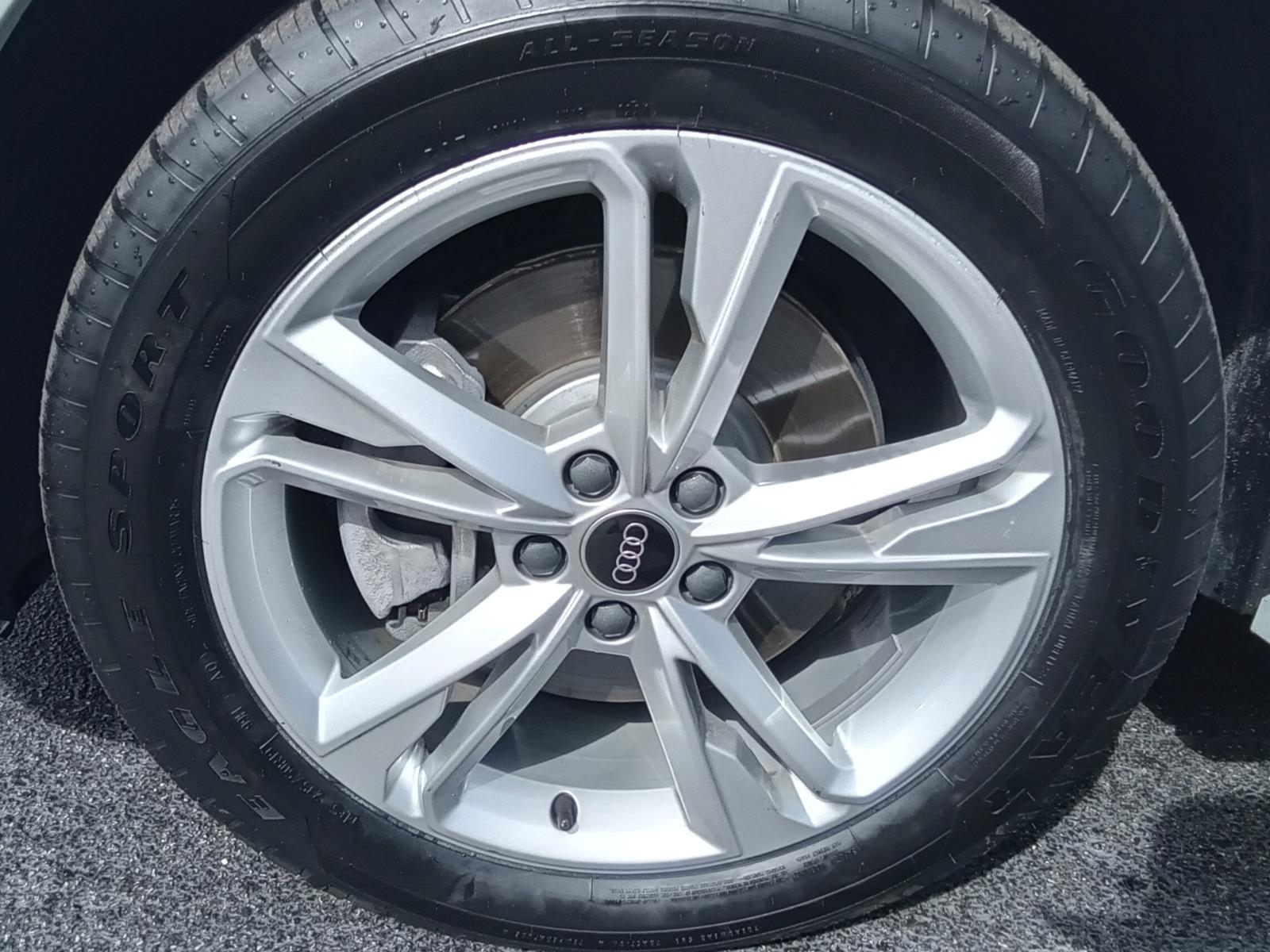 2023 Audi Q3 S line Premium Plus