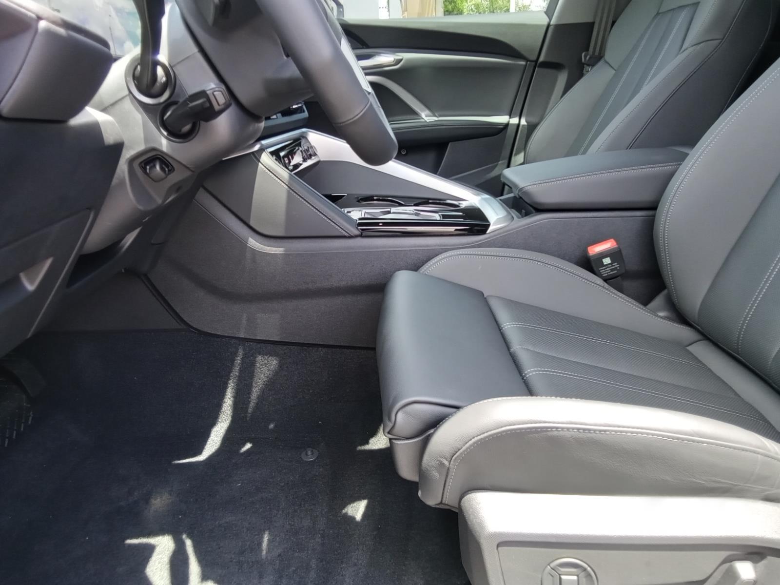 2025 Audi Q5 Prestige