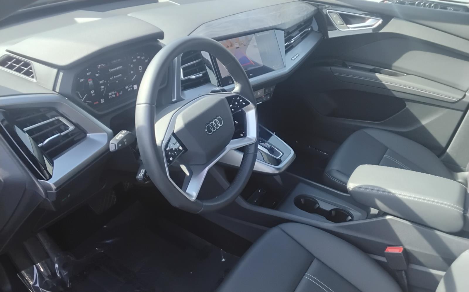 2025 Audi Q4 e-tron Premium