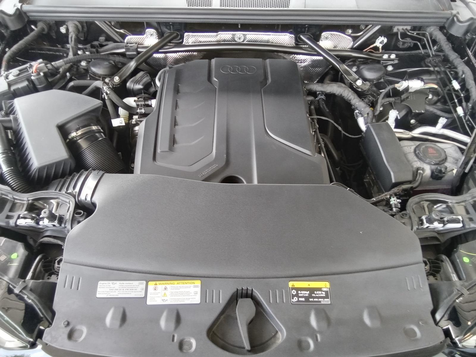 2025 Audi Q5 Premium