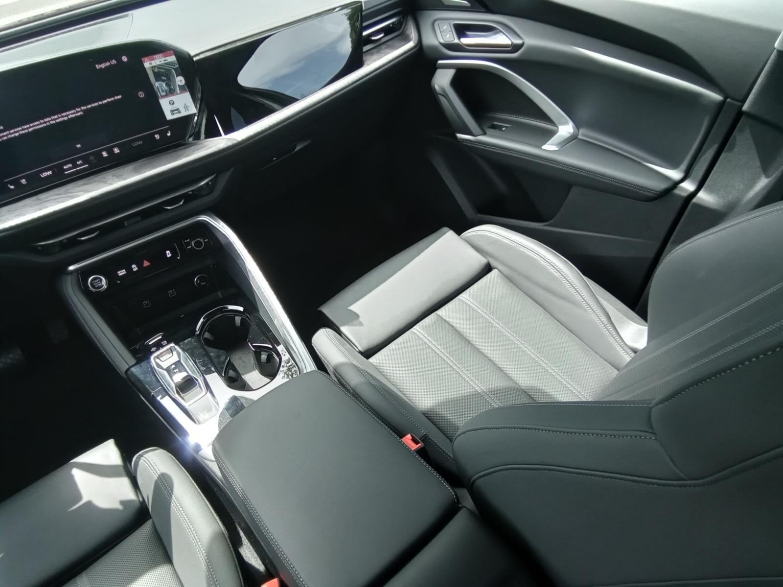 2025 Audi Q5 Premium Plus