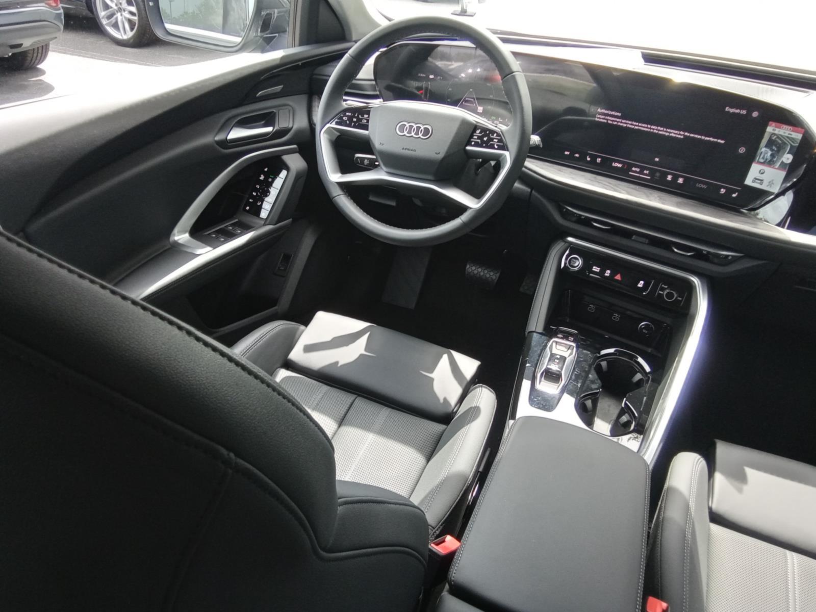 2025 Audi Q5 Premium Plus