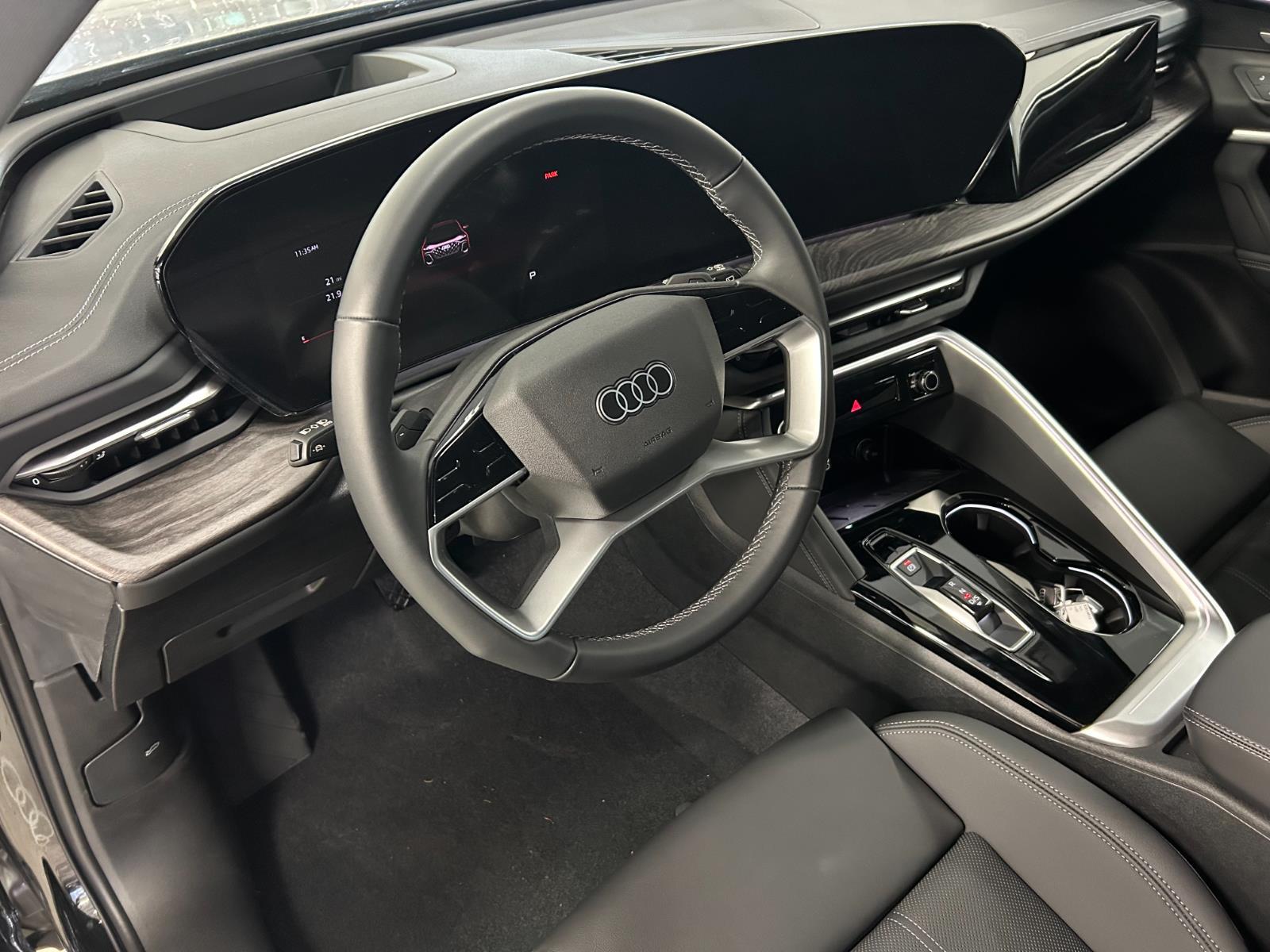 2025 Audi Q5 Premium Plus