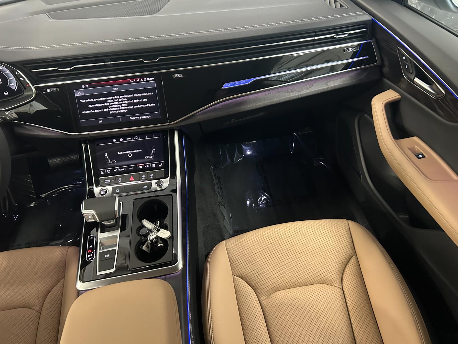 2025 Audi Q8 Premium Plus