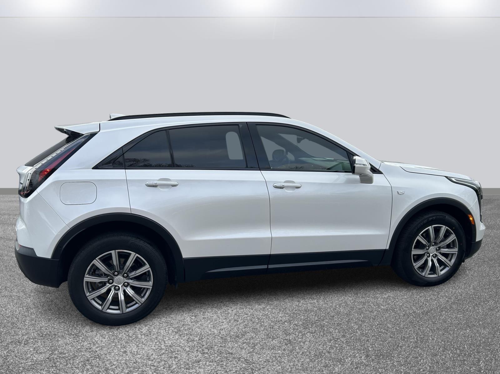 2022 Cadillac XT4 FWD Sport