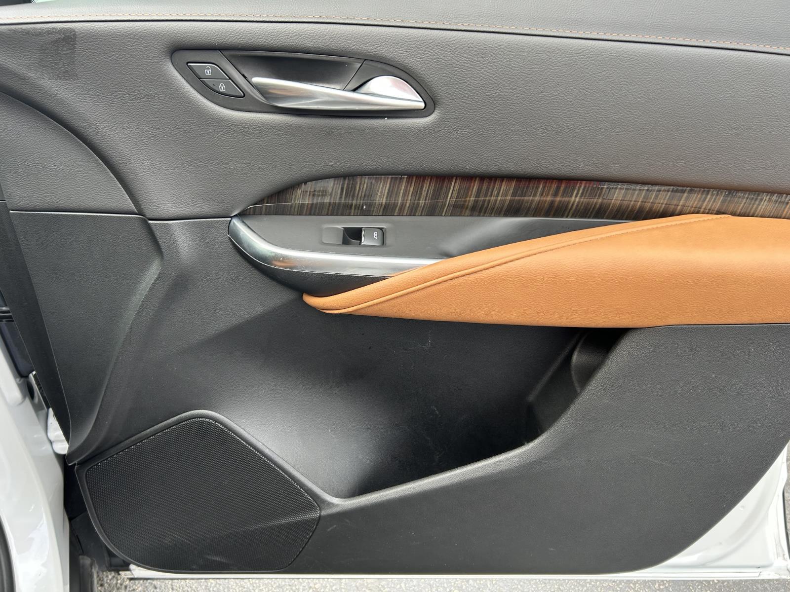 2022 Cadillac XT4 FWD Sport