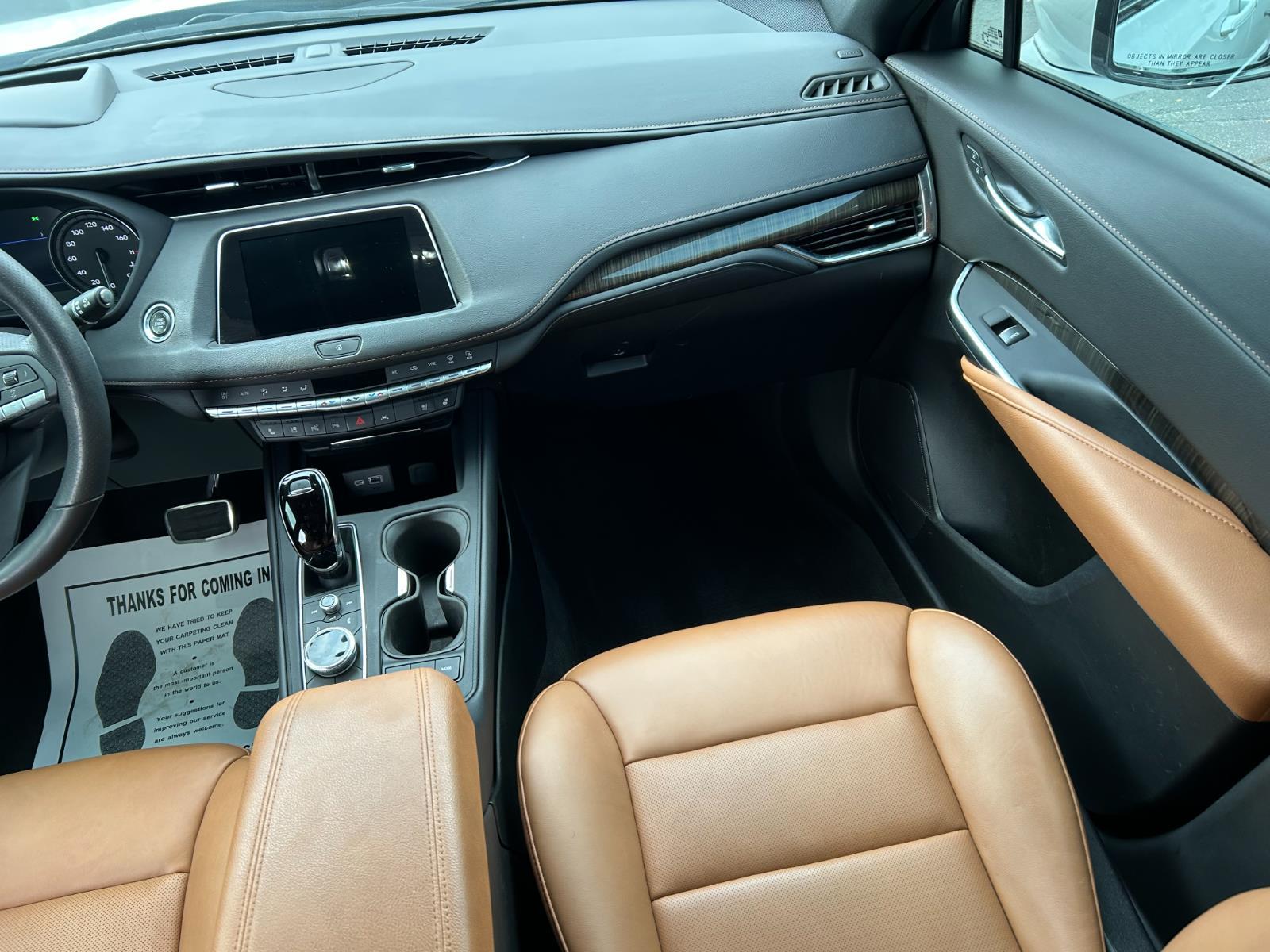 2022 Cadillac XT4 FWD Sport