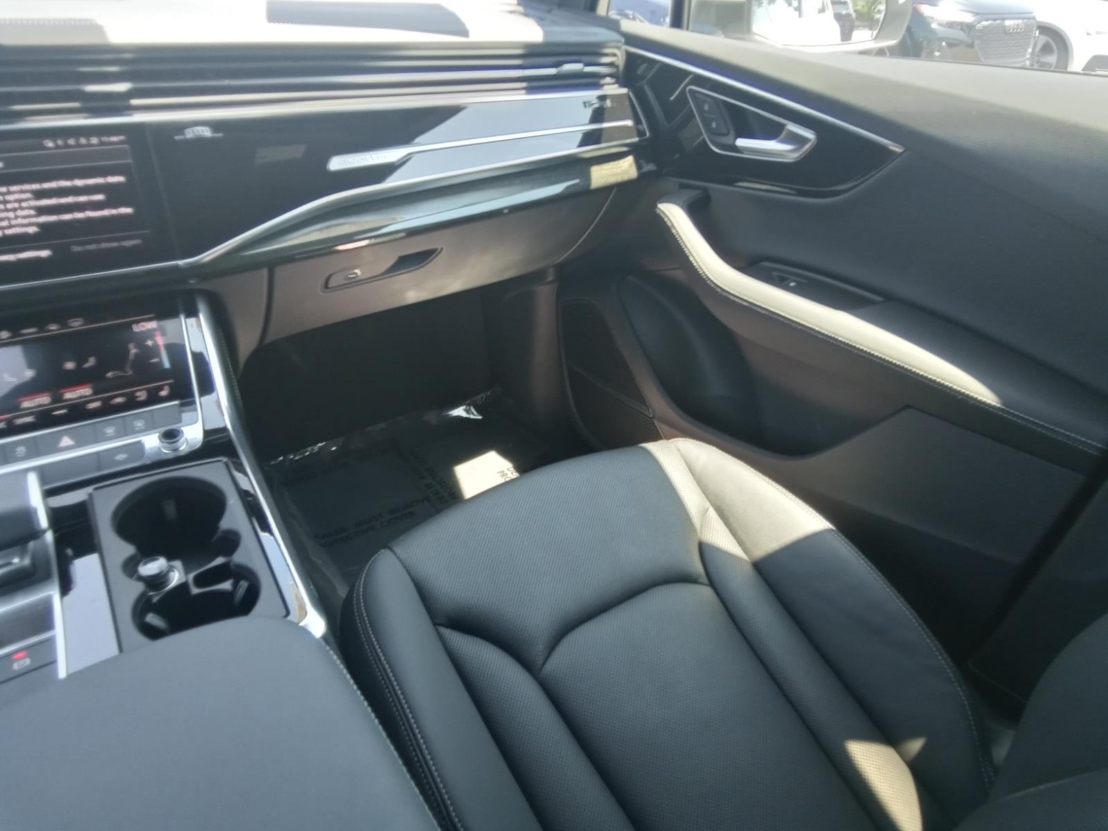 2025 Audi Q7 Premium Plus