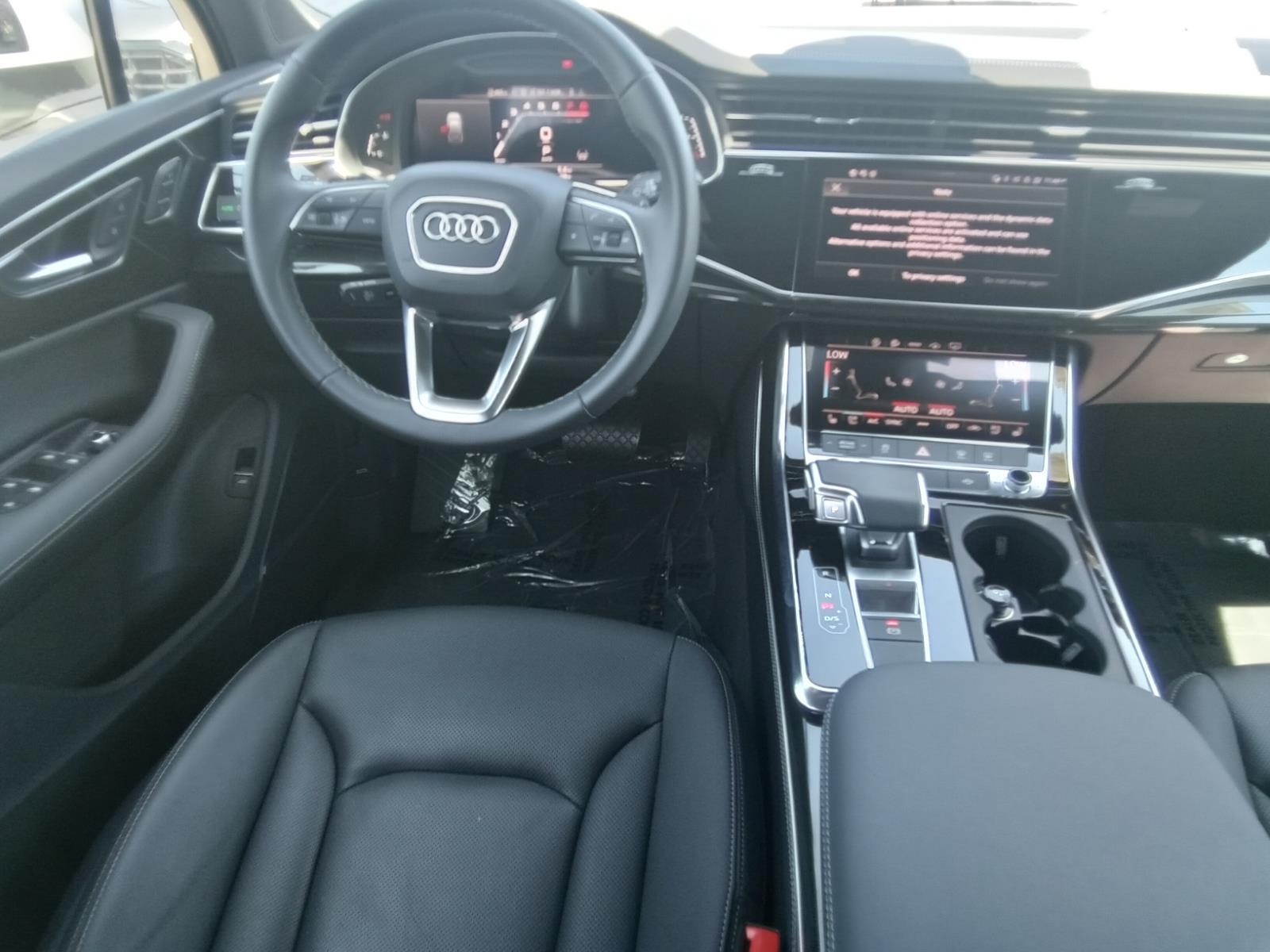 2025 Audi Q7 Premium Plus