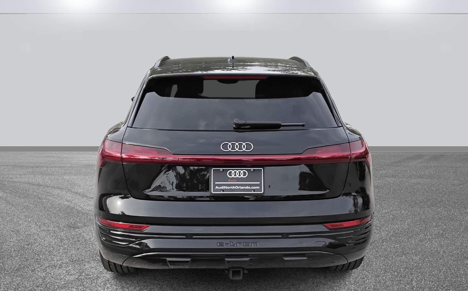 2024 Audi Q8 e-tron Premium Plus