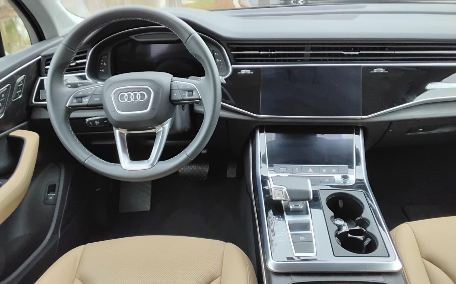 2025 Audi Q7 Premium Plus