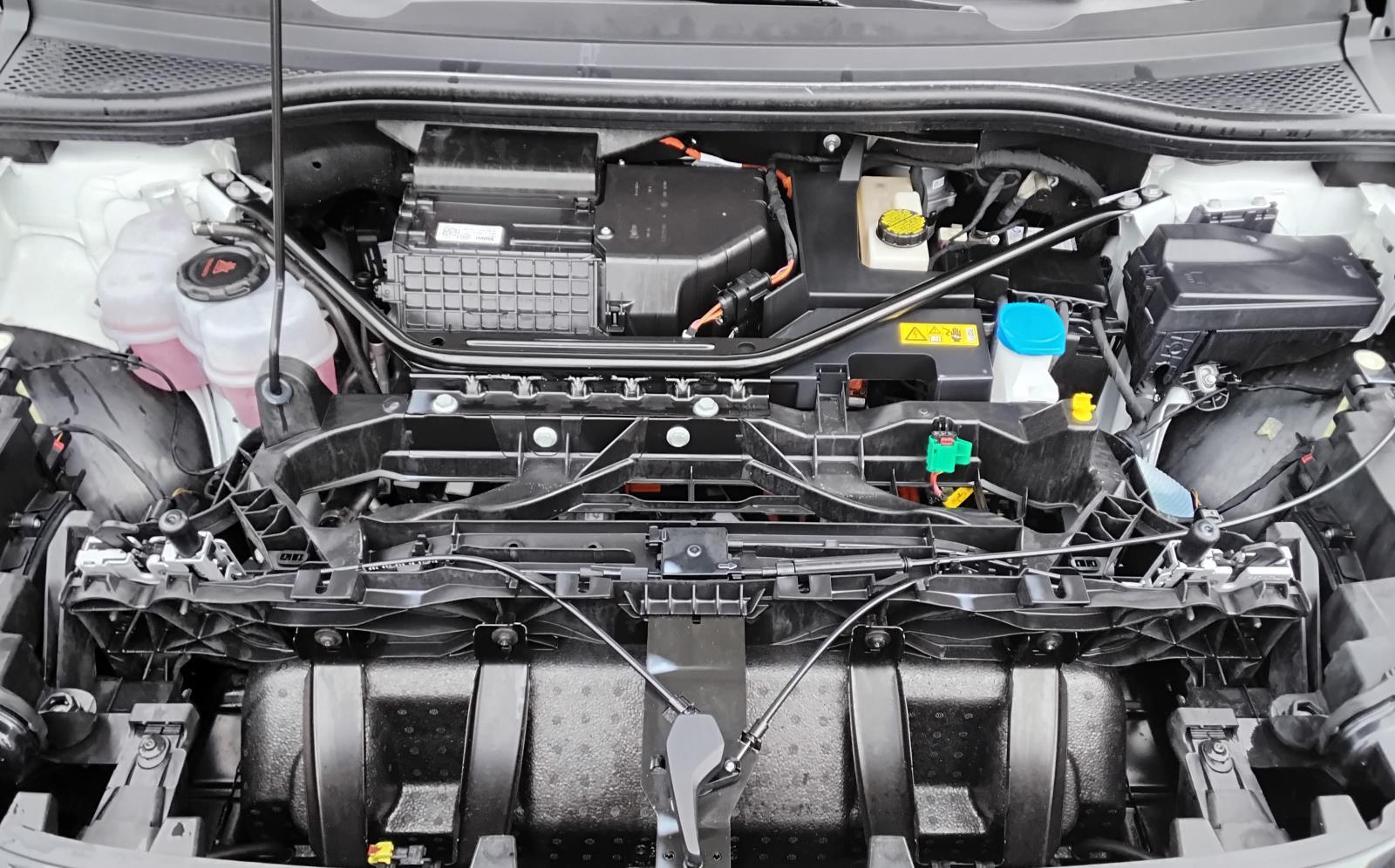 2024 Audi Q4 e-tron Premium Plus