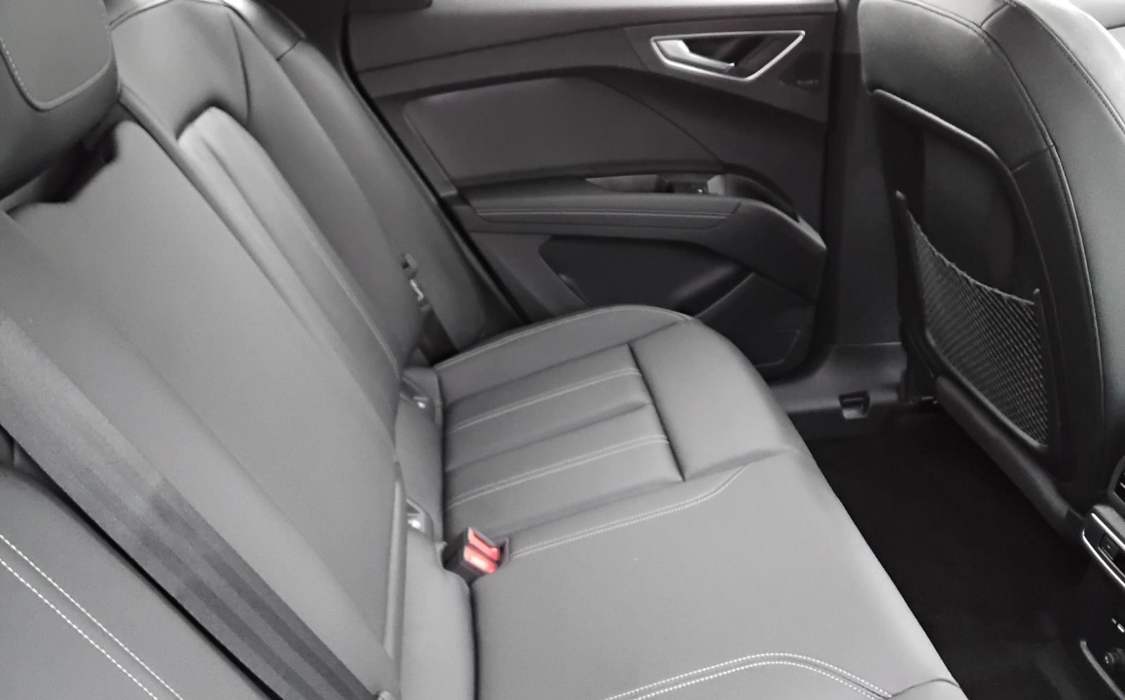 2024 Audi Q4 e-tron Premium Plus