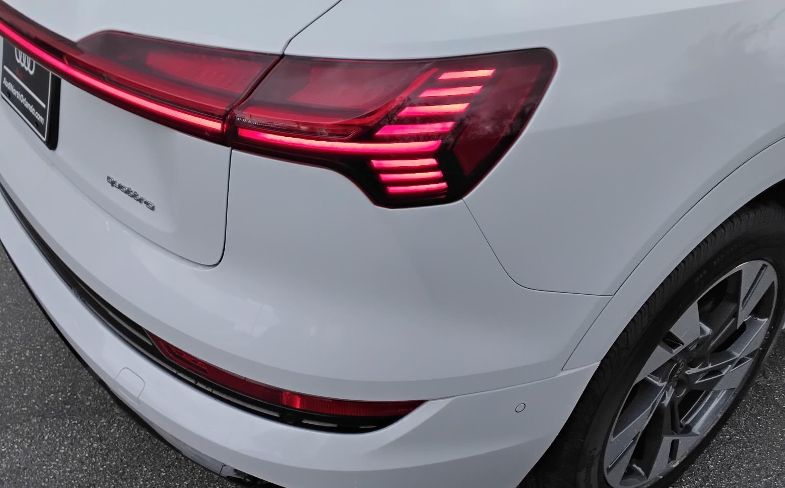 2023 Audi e-tron Premium