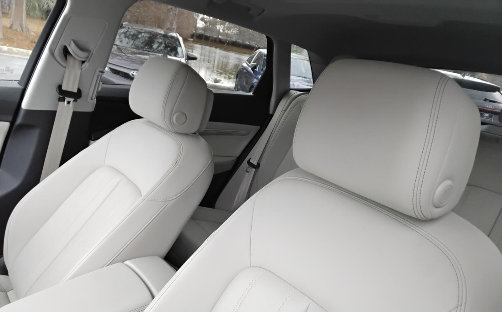 2023 Audi e-tron Premium