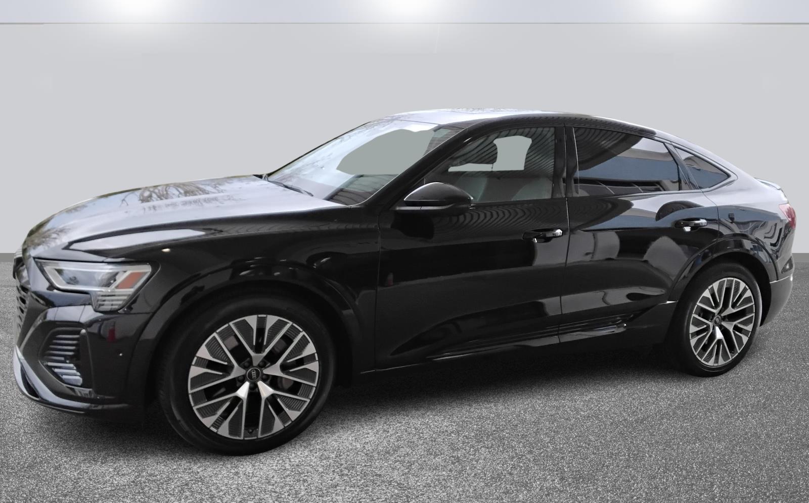 2024 Audi Q8 e-tron Sportback S line Premium Plus