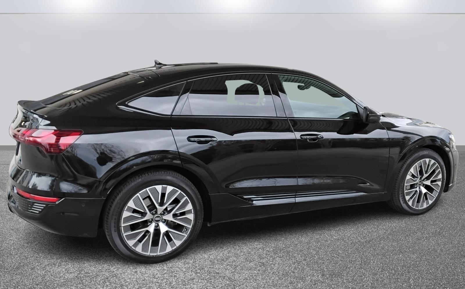2024 Audi Q8 e-tron Sportback S line Premium Plus