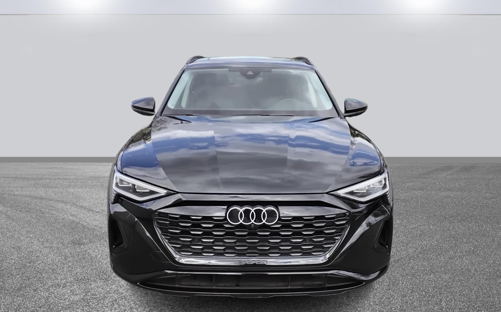 2024 Audi Q8 e-tron Premium