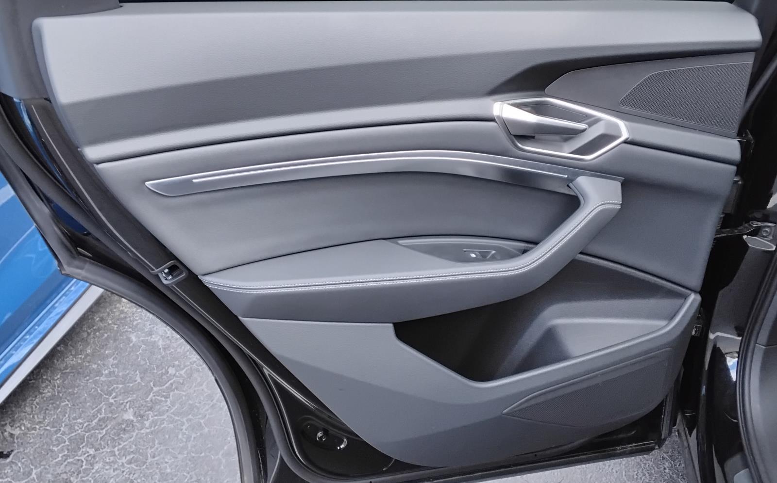 2024 Audi Q8 e-tron Premium