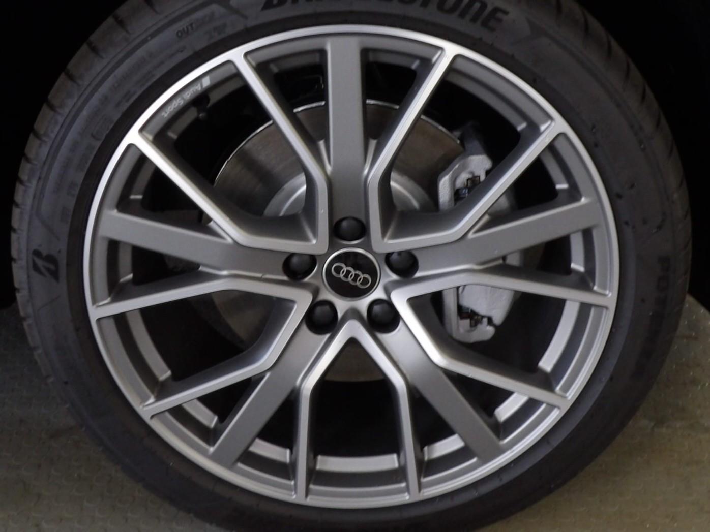 2025 Audi Q3 S line Premium Plus