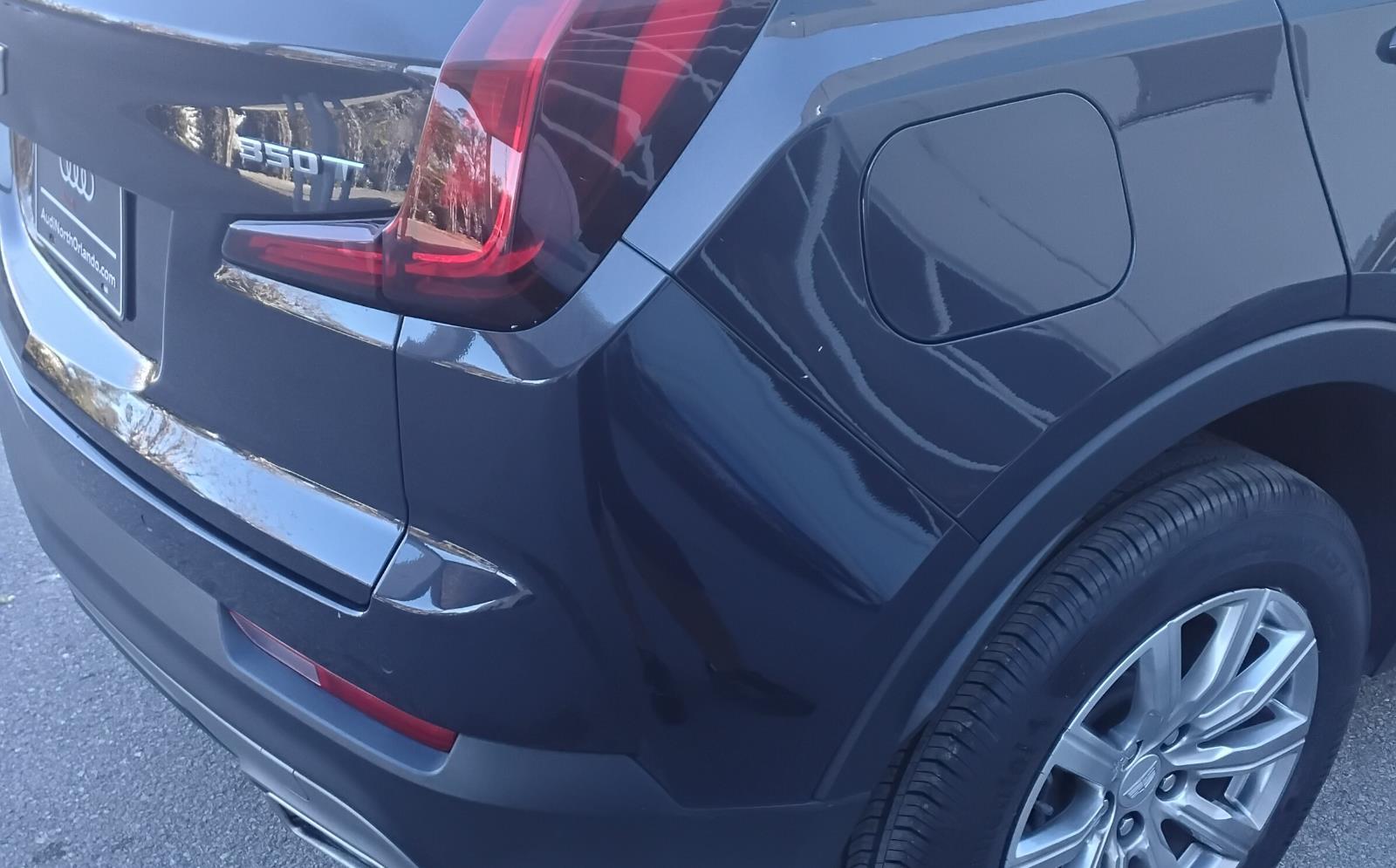 2023 Cadillac XT4 FWD Premium Luxury