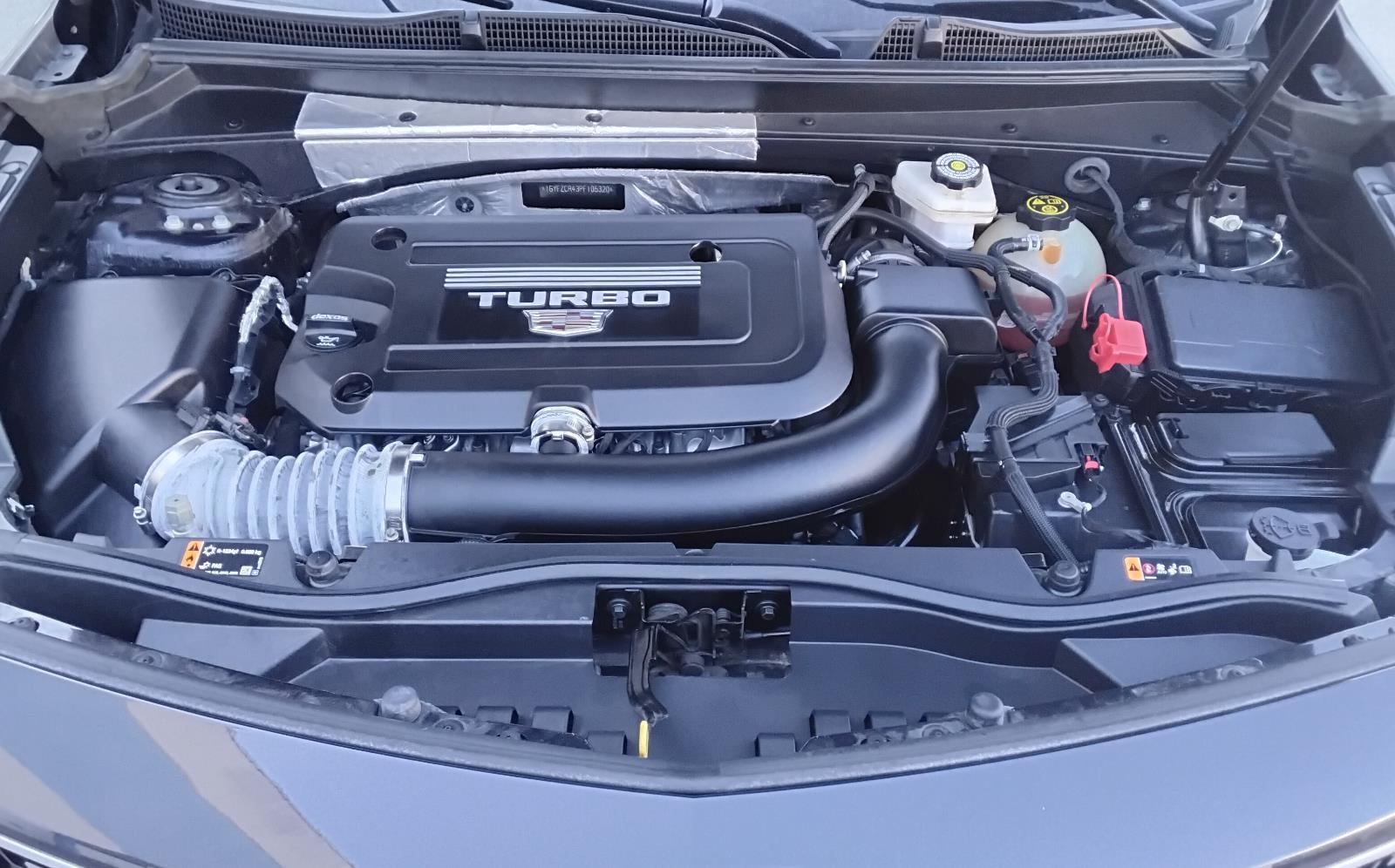 2023 Cadillac XT4 FWD Premium Luxury