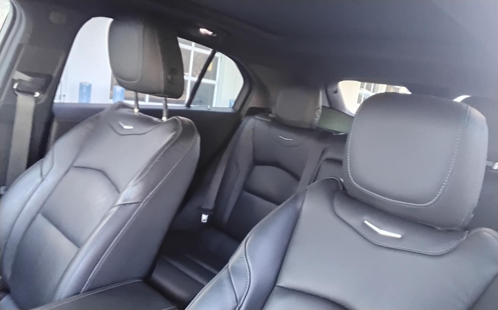 2023 Cadillac XT4 FWD Premium Luxury