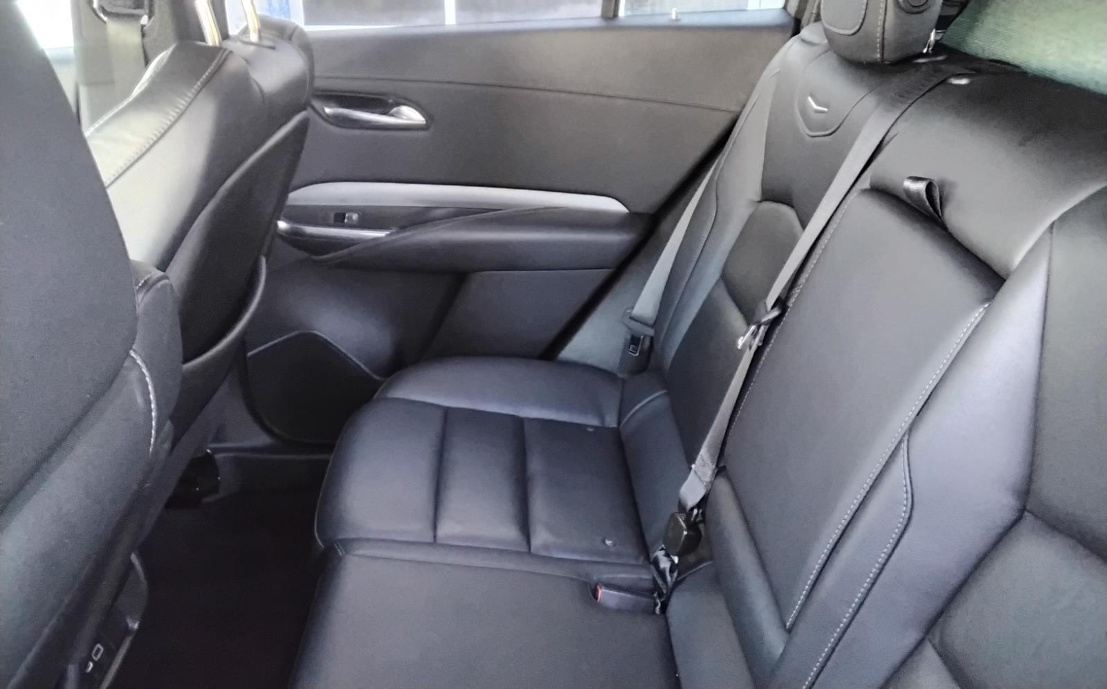 2023 Cadillac XT4 FWD Premium Luxury