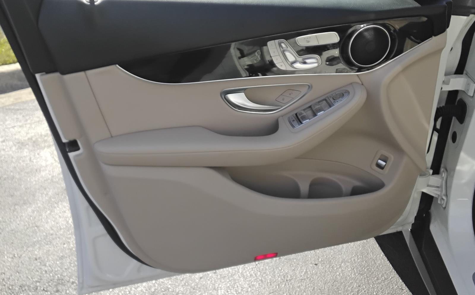 2018 Mercedes-Benz GLC GLC 300