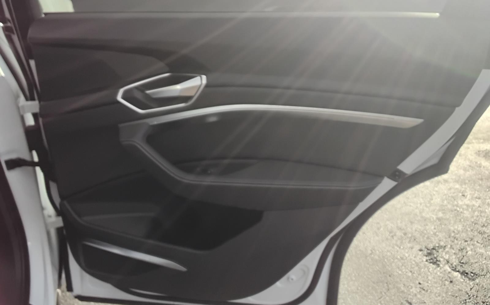 2024 Audi Q8 e-tron Premium Plus