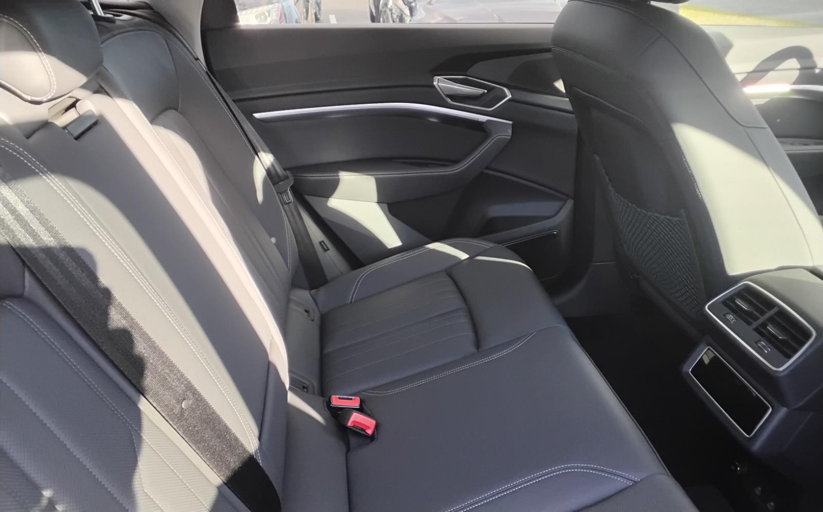 2024 Audi Q8 e-tron Premium Plus